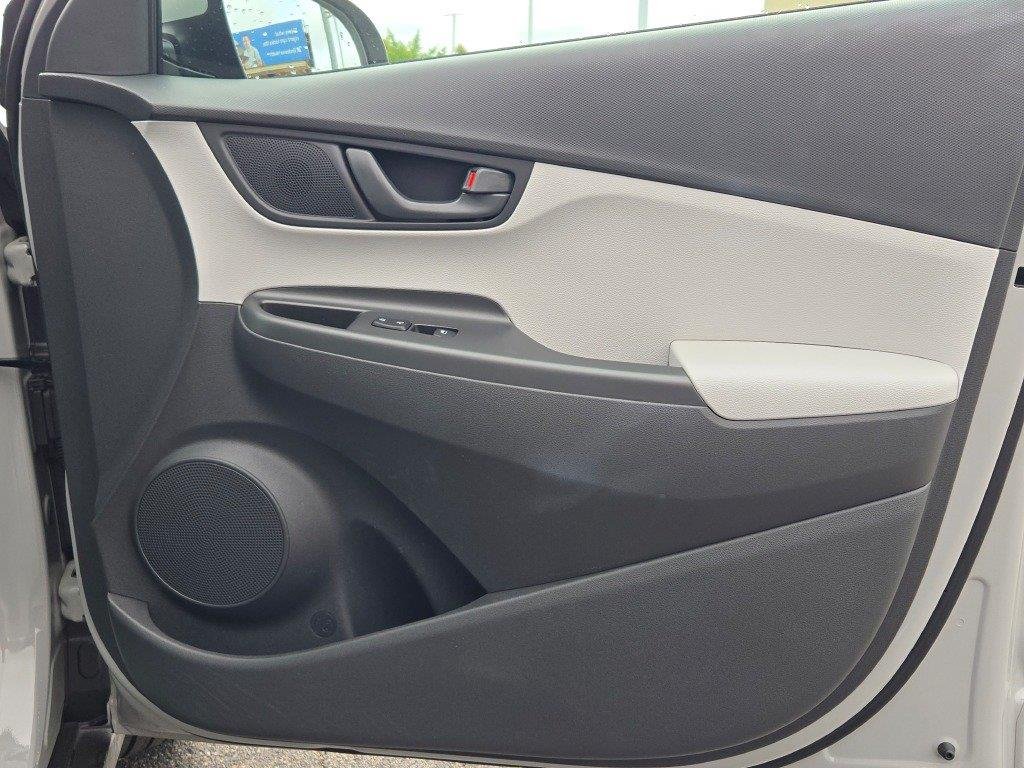 Used 2022 Thunder Gray Hyundai SEL image 6