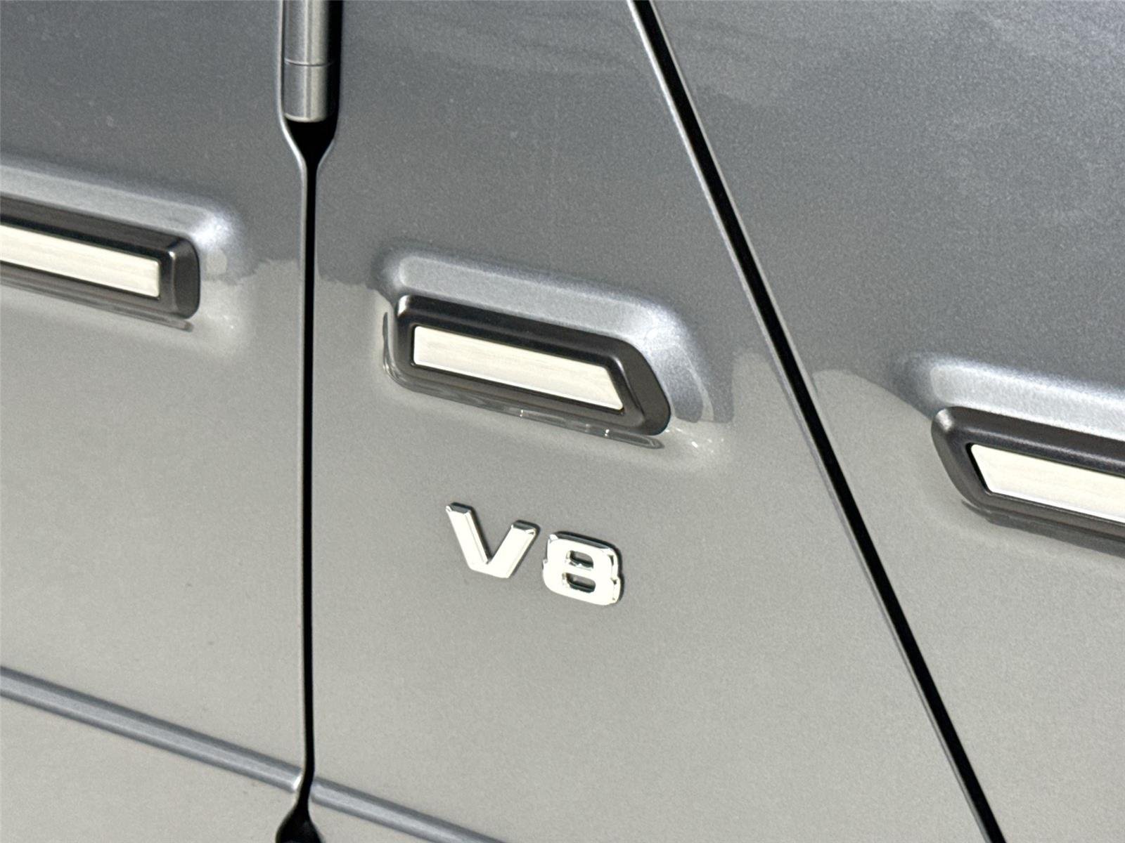 Used 2020 Selenite Grey Metallic Mercedes-Benz G 550 image 36