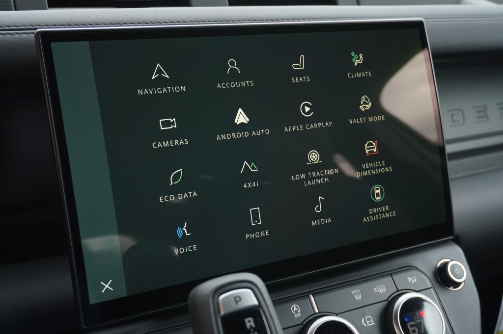 New 2026 Carpathian Grey Land Rover X-Dynamic SE image 20