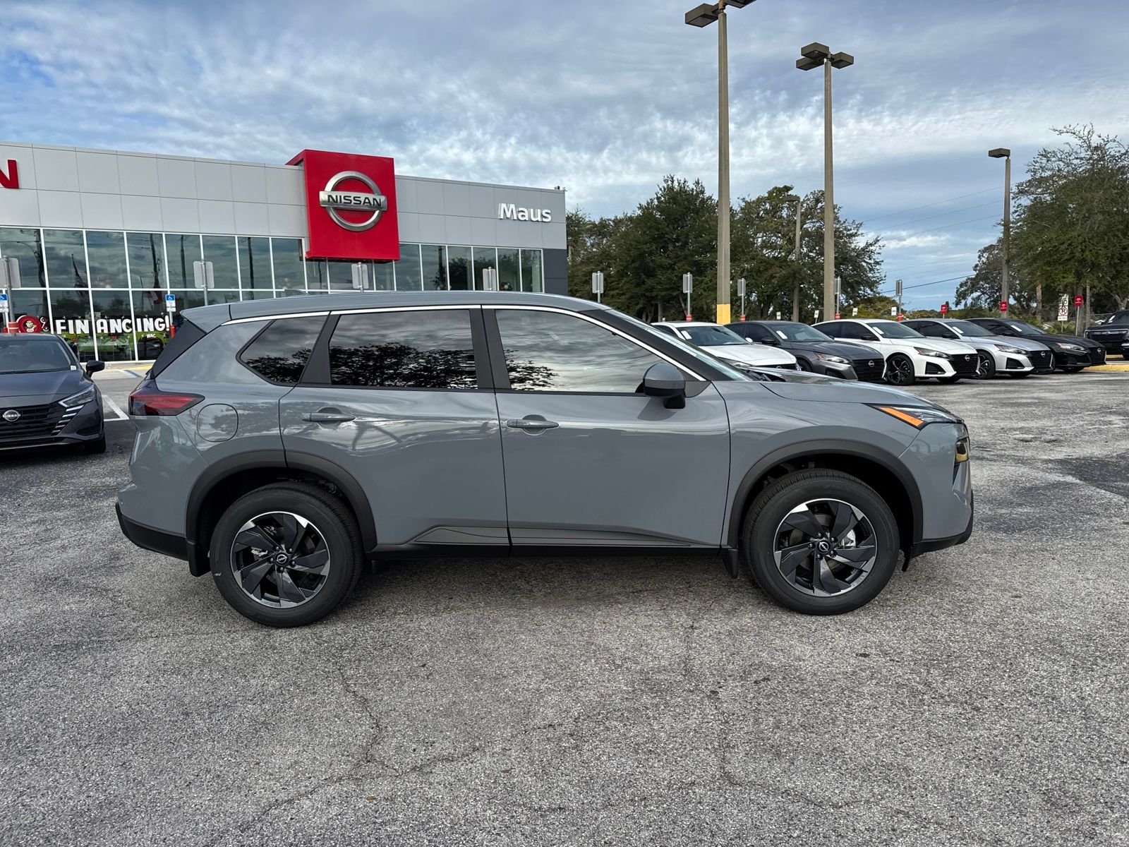 New 2026 Nissan Rogue SV 4D Sport Utility