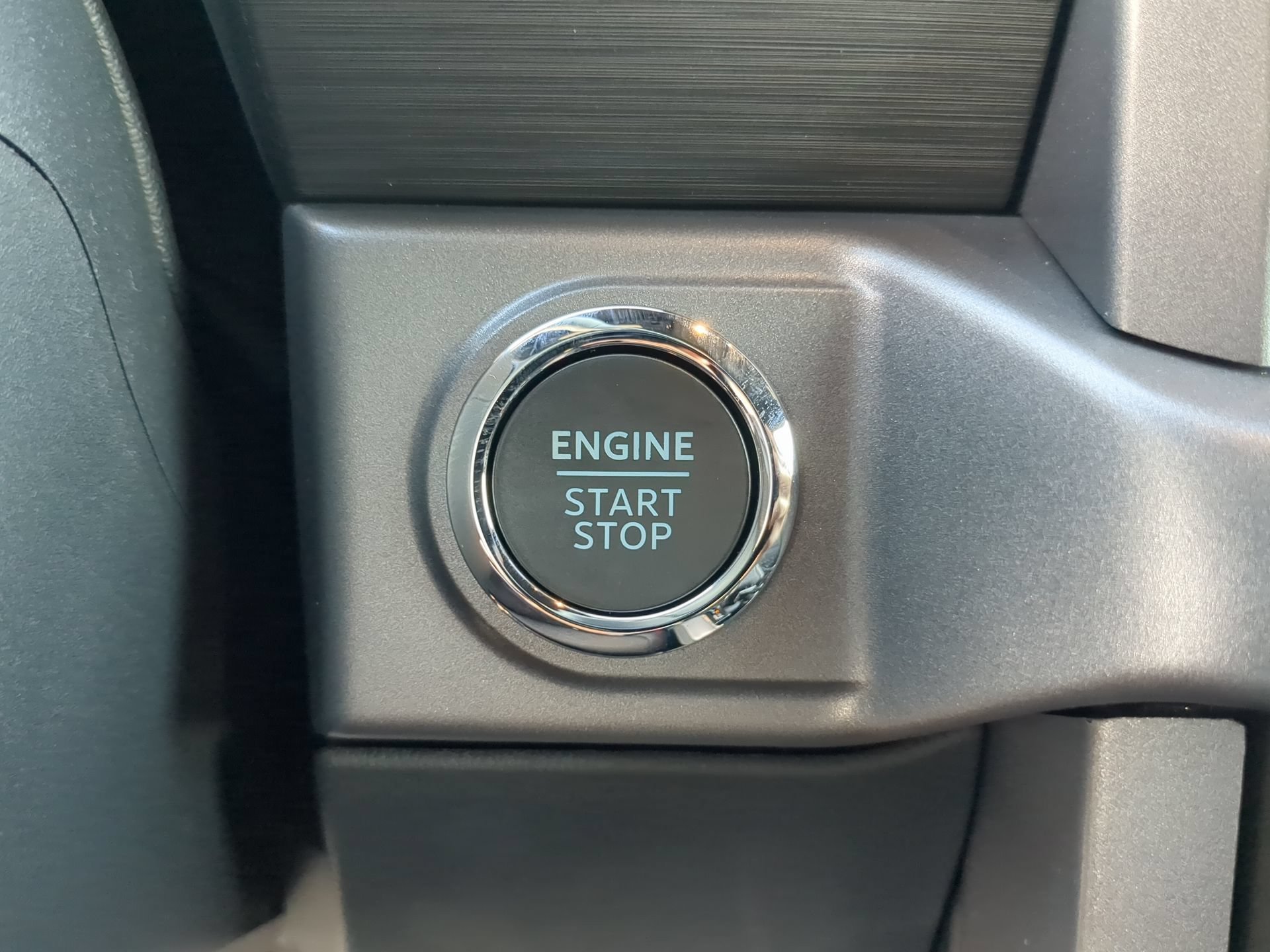 New 2026 Carbonized Gray Metallic Ford XLT image 66