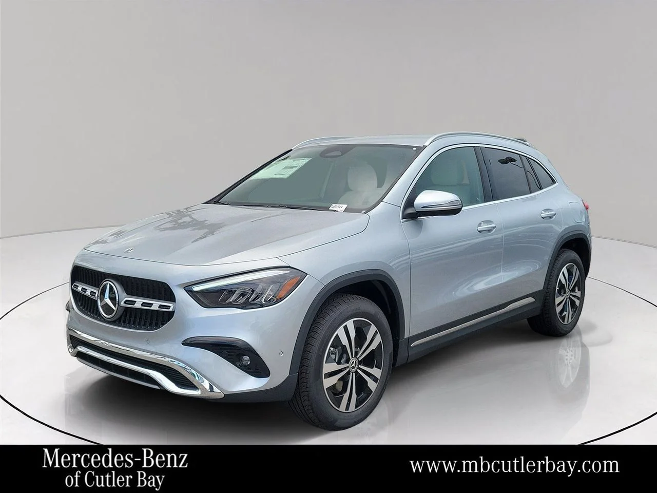 New 2026 Cirrus Silver Metallic Mercedes-Benz GLA 250 image 1