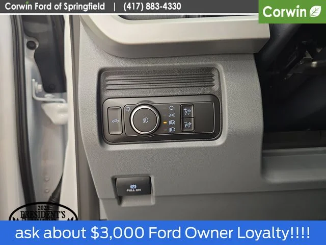 New 2026 Oxford White Ford F-250® XL image 36
