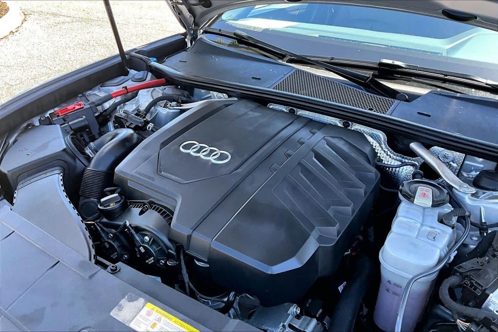 Used 2022 Silver Audi 2.0T Premium Plus image 33