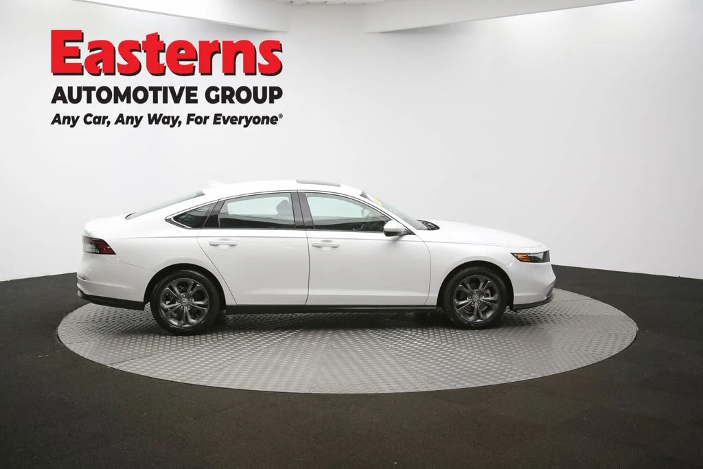 Used 2024 White Honda EX image 44