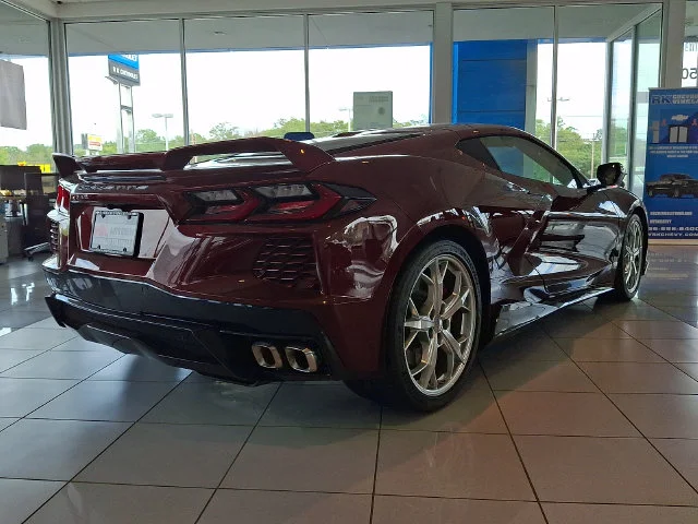 Used 2020 Red Chevrolet Stingray image 7