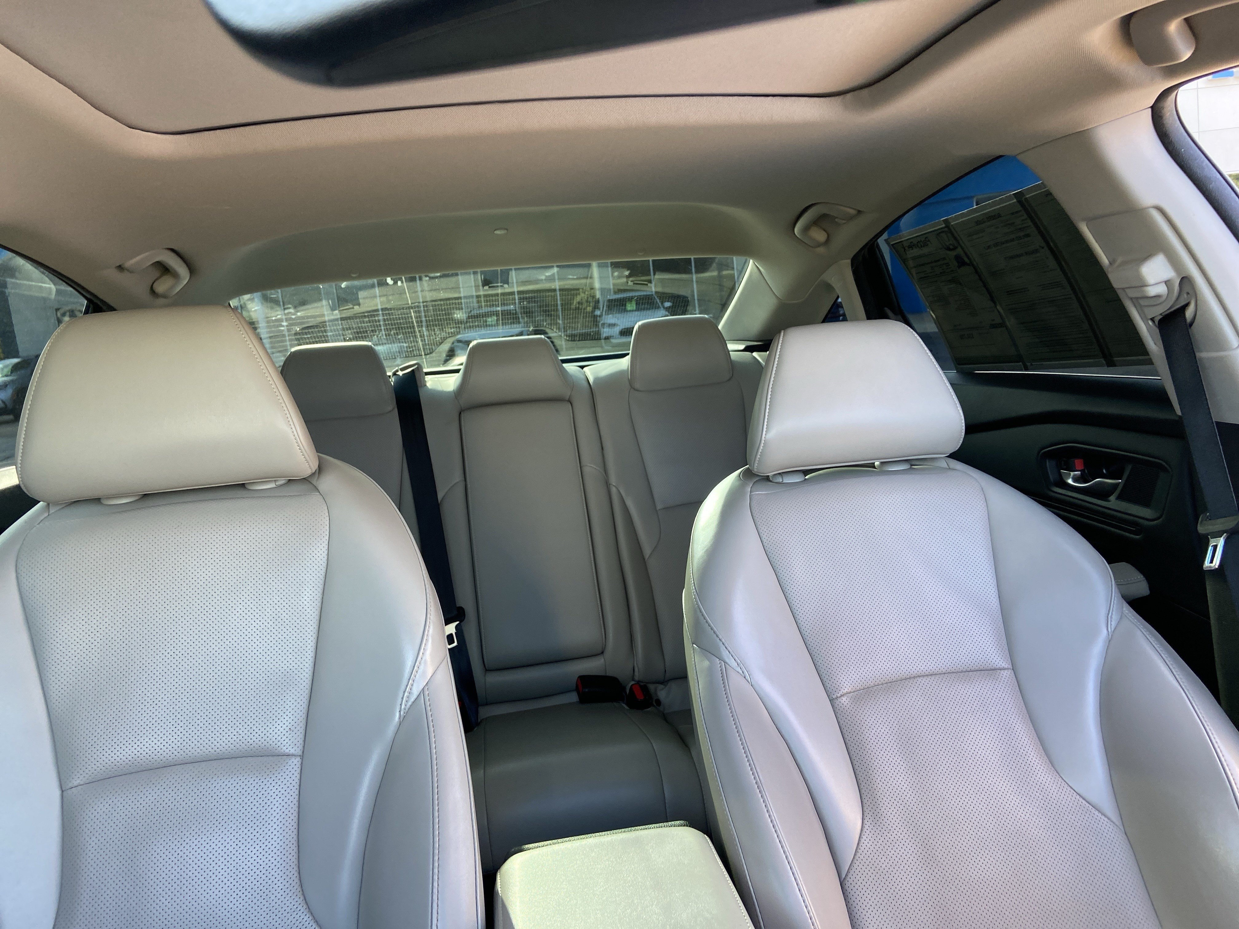 Used 2023 Meteorite Gray Metallic Honda Touring image 27