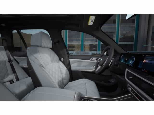 Used 2026 Manhattan Green Metallic BMW xDrive50e image 9