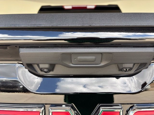 New 2026 Onyx Black GMC SLE image 37