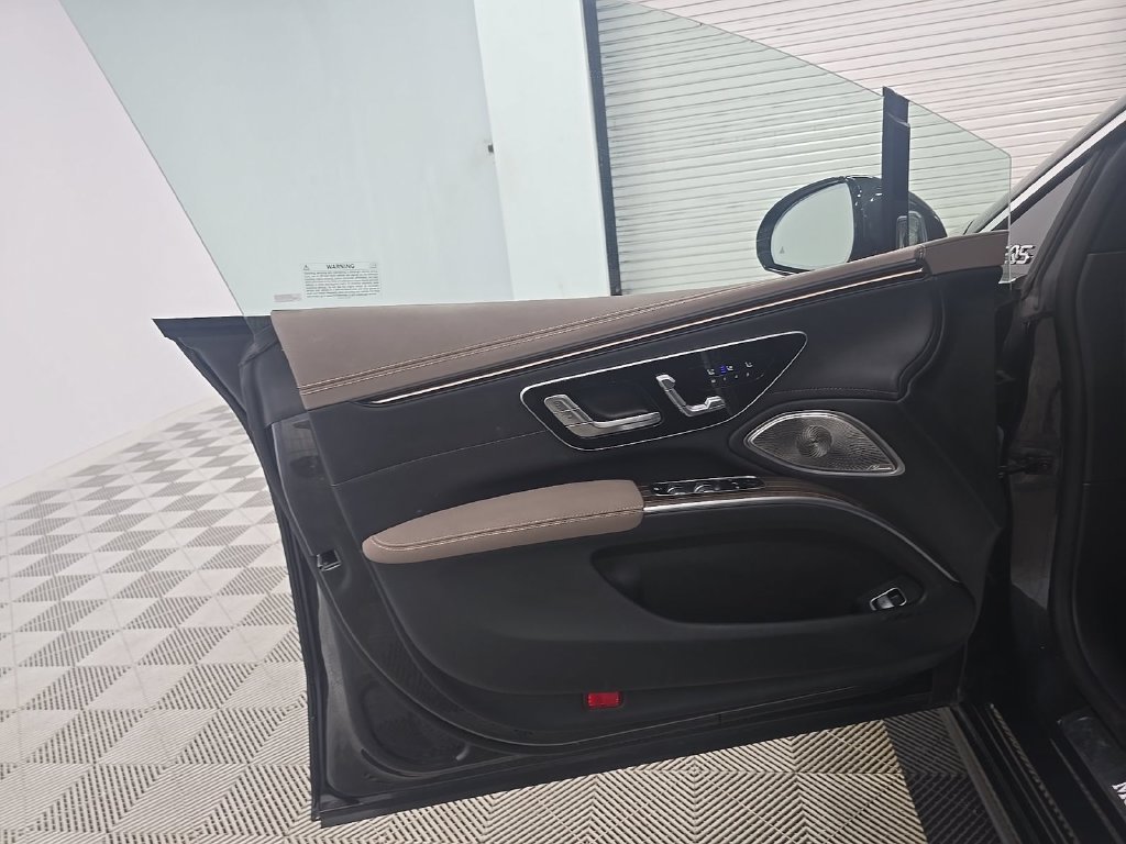 Certified Used 2024 Gray Mercedes-Benz 450 image 9