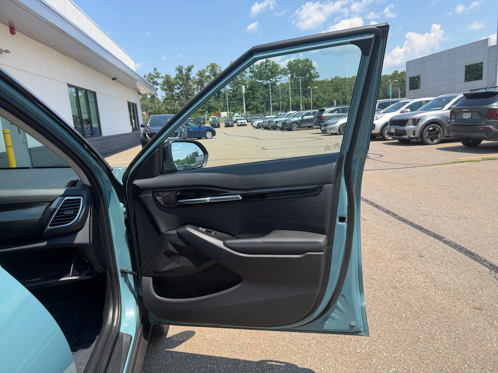 Used 2024 Pluton Blue/Black Roof Kia S image 32