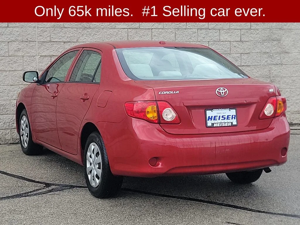Used 2009  Toyota LE image 12