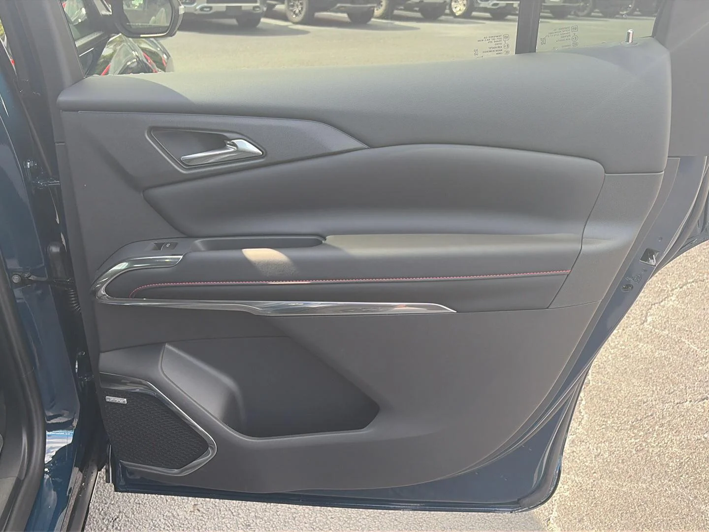 2027 Chevrolet Traverse RS - Photo 22