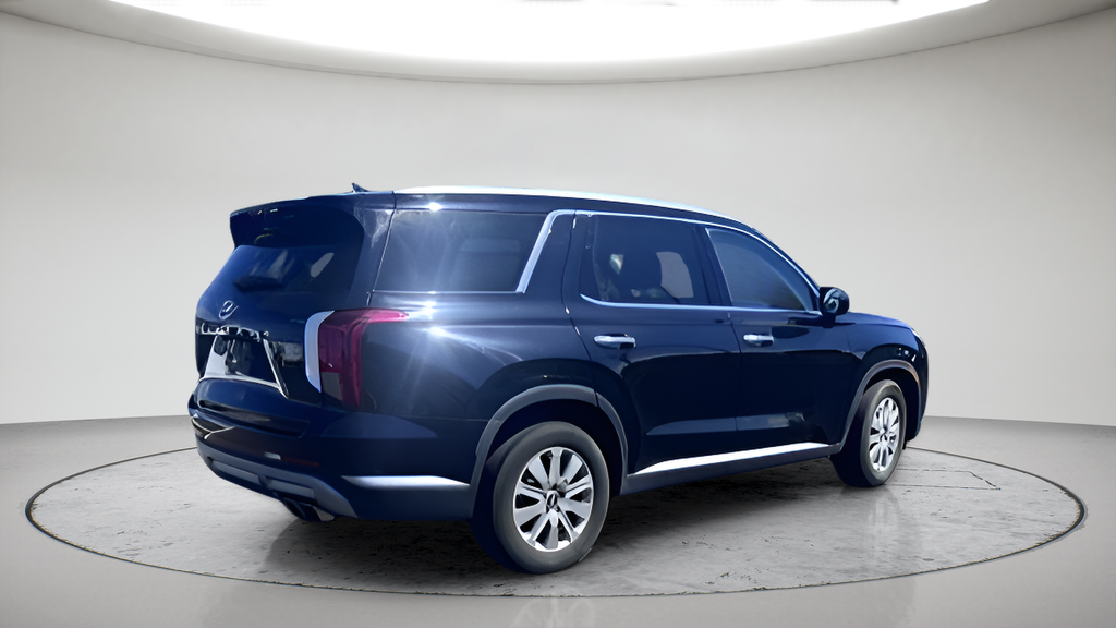 Used 2025 Black Hyundai SEL image 4