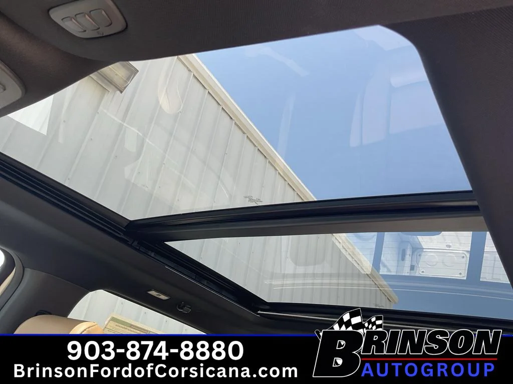 New 2026 Star White Metallic Tri-Coat Ford F-250® Lariat® image 15