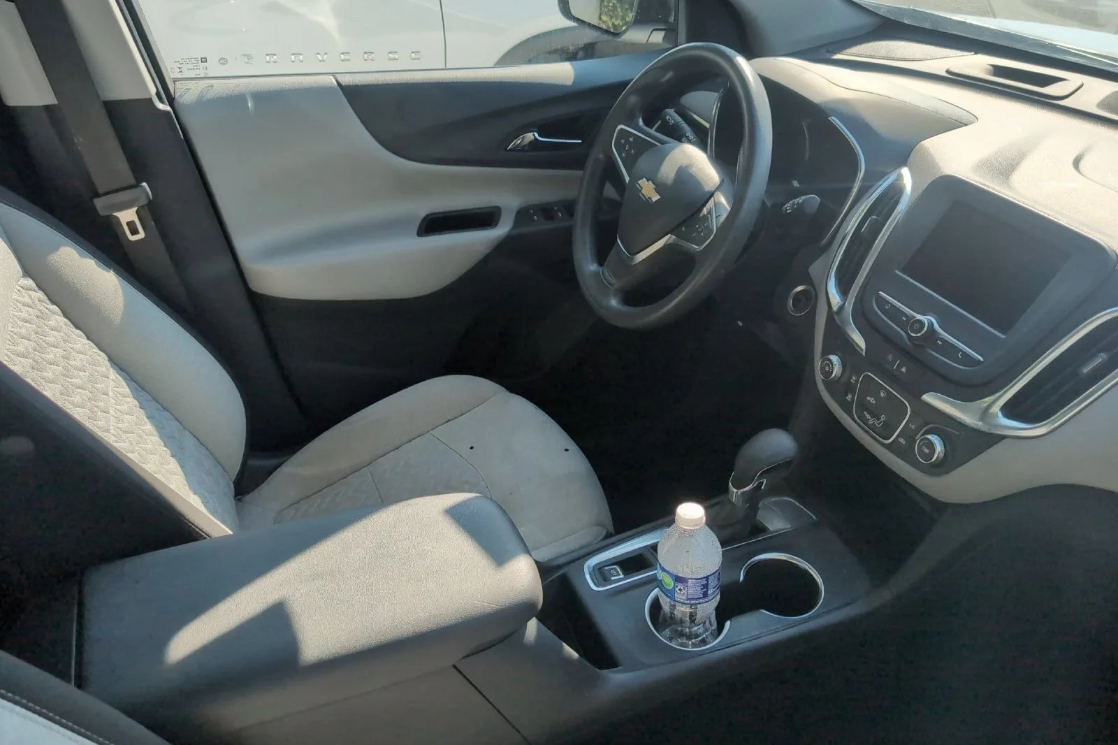 Used 2024 Summit White Chevrolet LS image 5