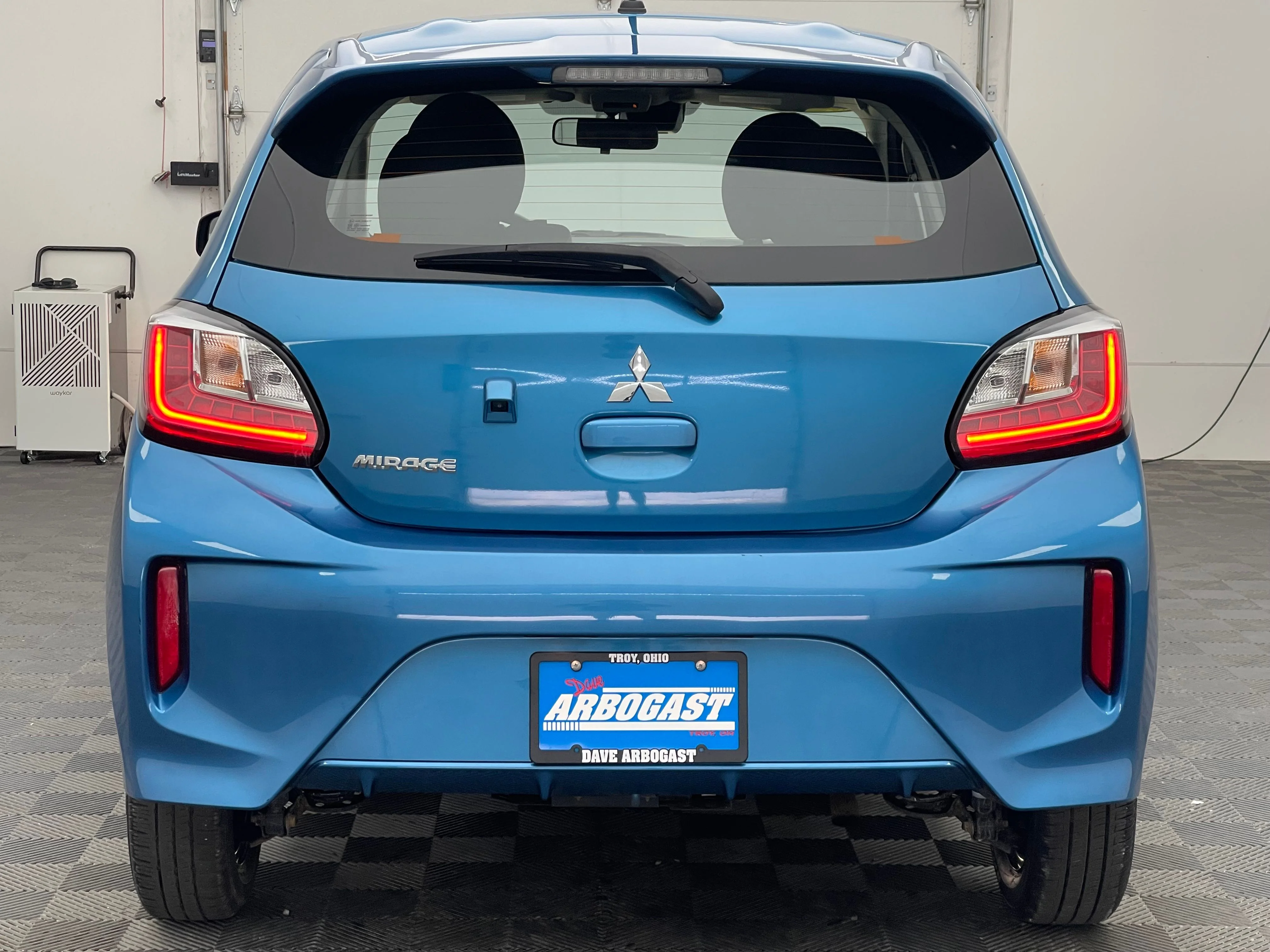 Used 2024 Blue Mitsubishi ES image 7