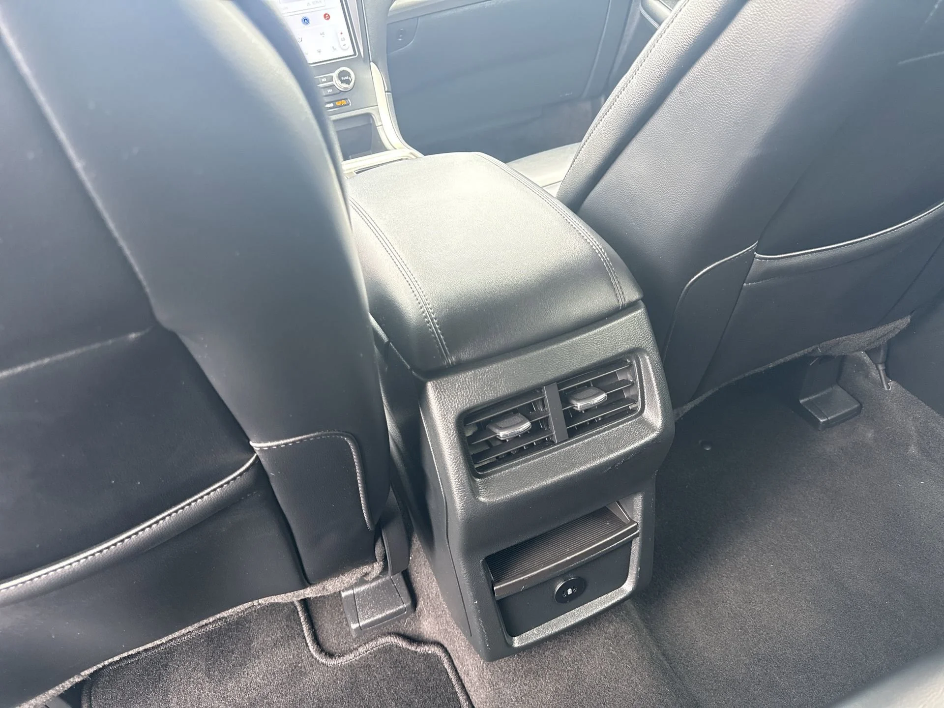 2024 Ford Edge SEL - Photo 21