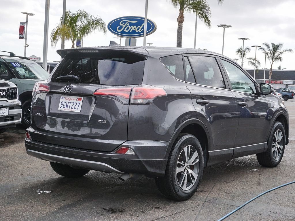 Used 2017 Magnetic Gray Metallic Toyota XLE image 7