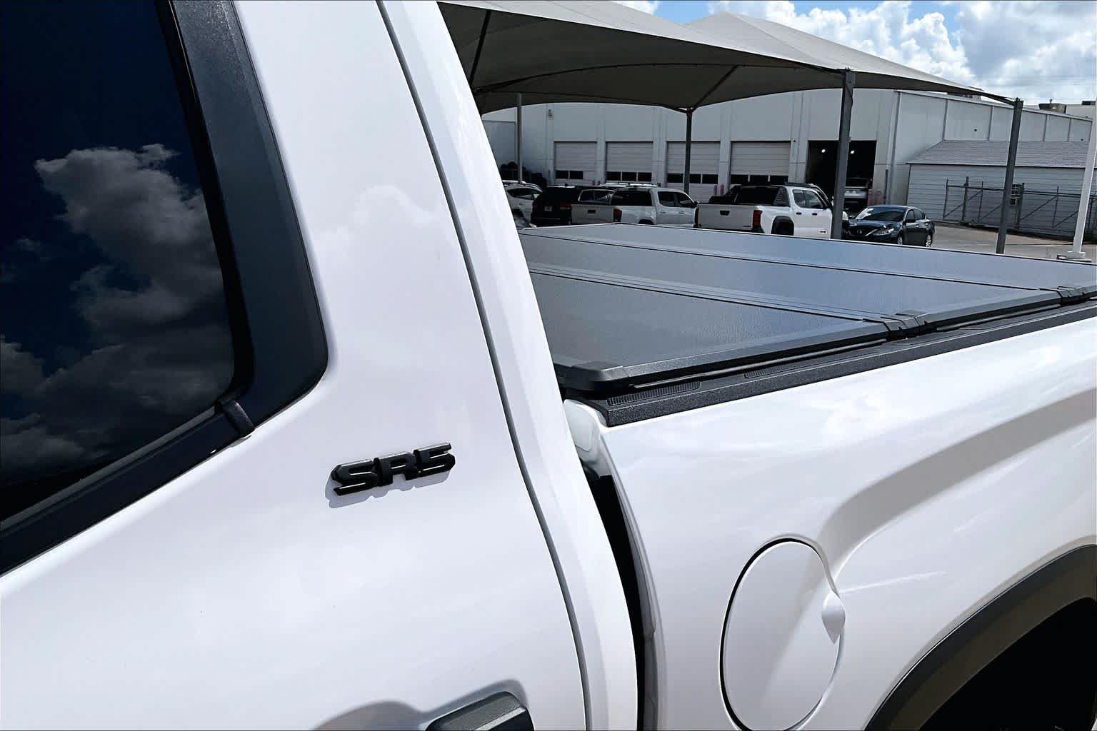 Used 2025 Ice Cap Toyota SR5 image 32
