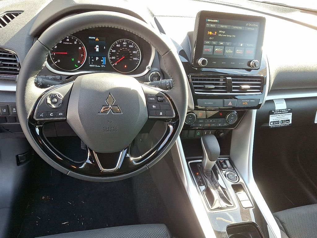 New 2026 White Mitsubishi SE image 8