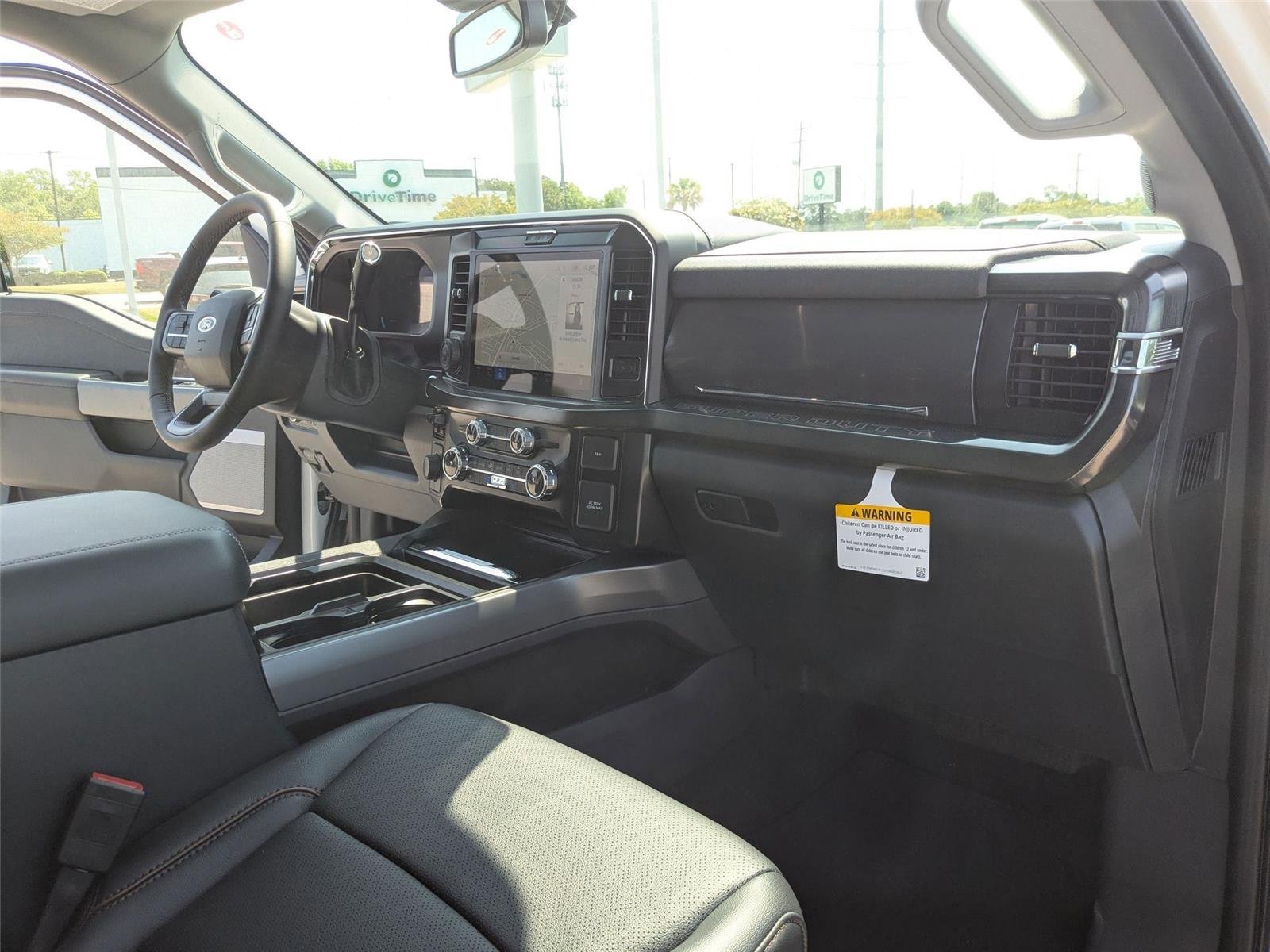 New 2026 Star White Metallic Tri-Coat Ford F-250® Lariat® image 35