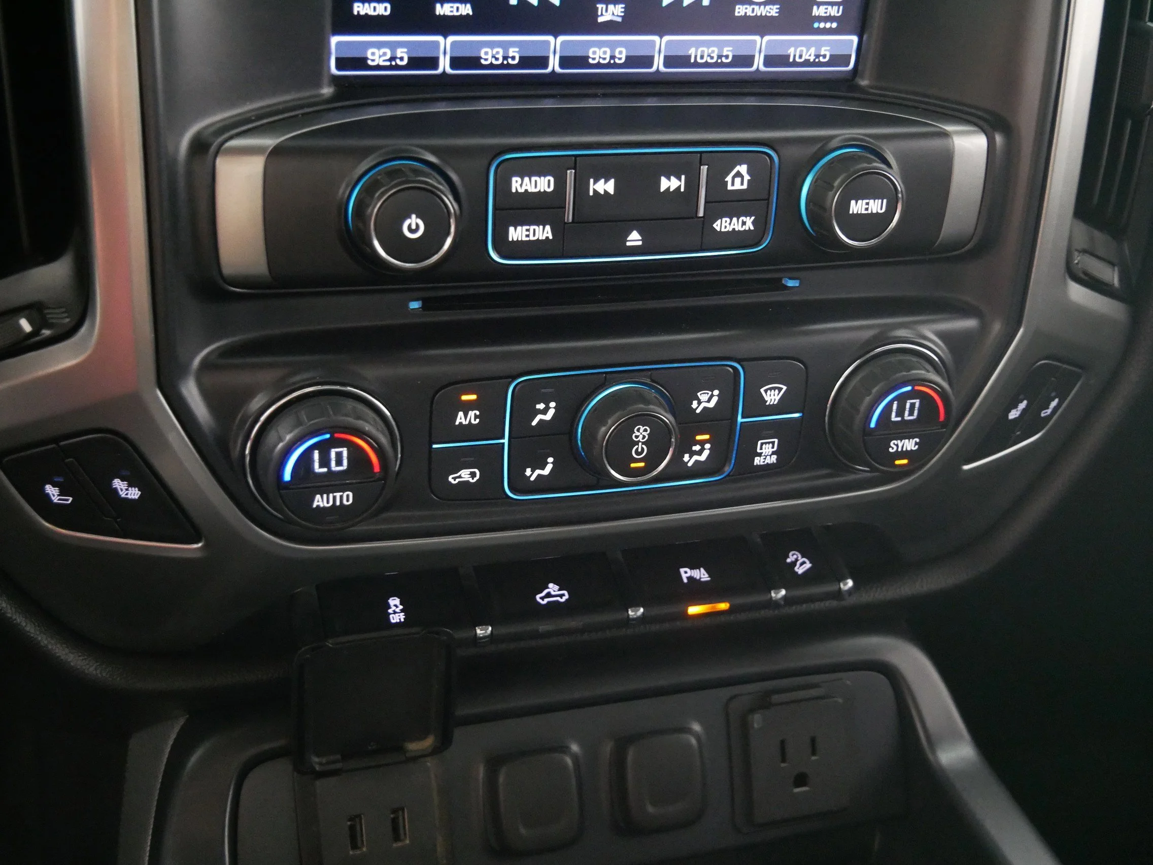 Used 2016 Black Chevrolet LT image 23