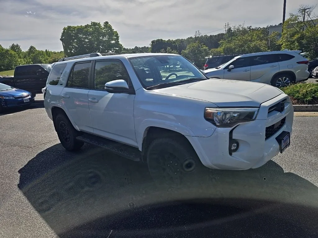 2021 Toyota 4Runner SR5 Premium 4WD V6's photo