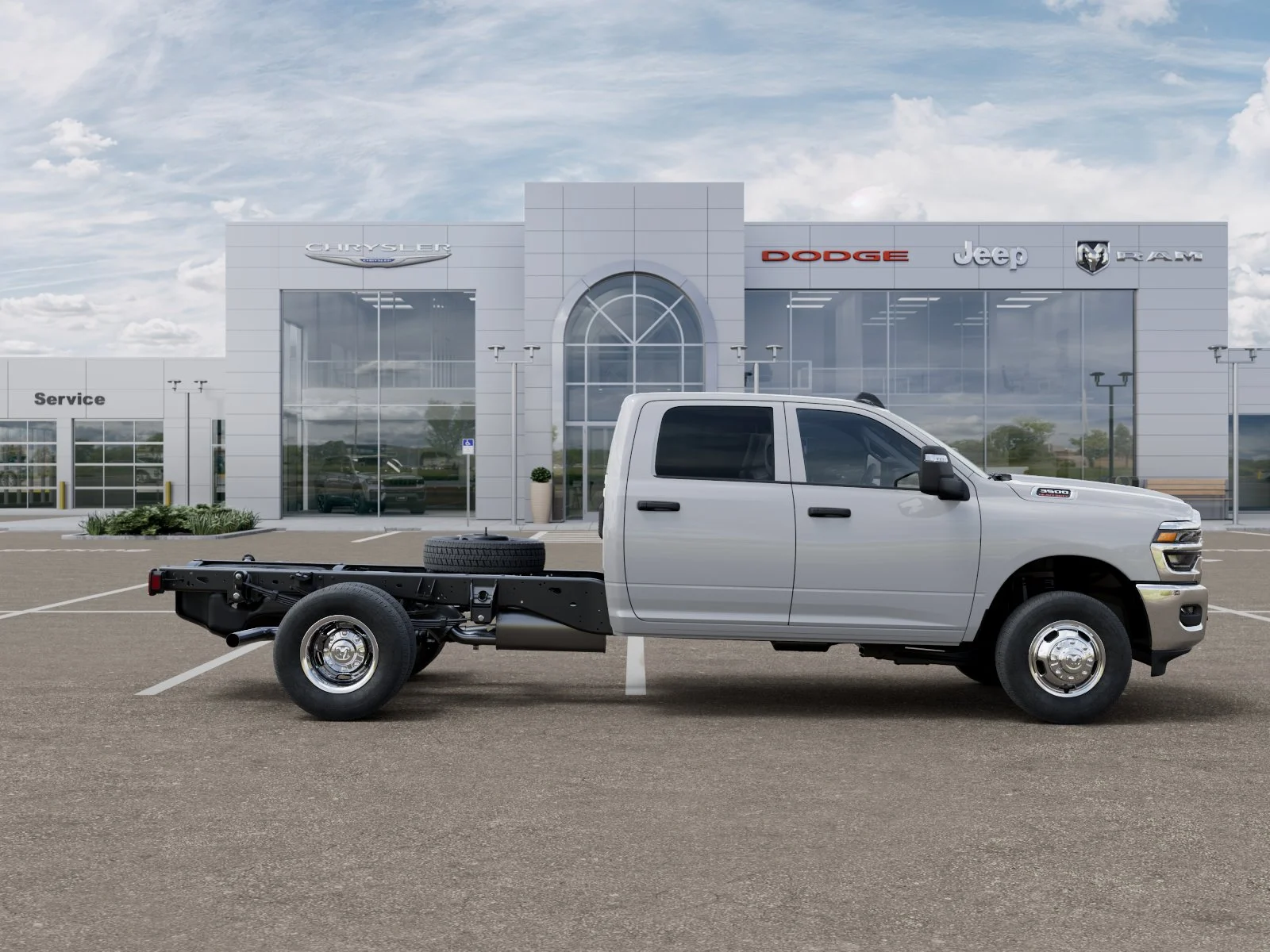 New 2026 Bright White Clearcoat RAM Tradesman image 47