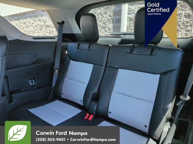 Certified Used 2024 Blue Ford XLT image 29