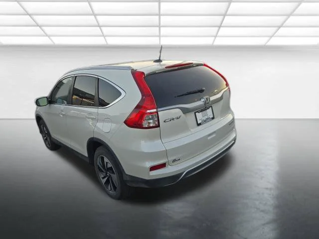 Used 2016  Honda Touring image 6