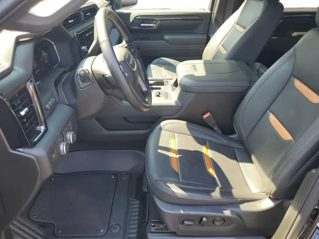 Used 2026 Onyx Black GMC AT4 image 5