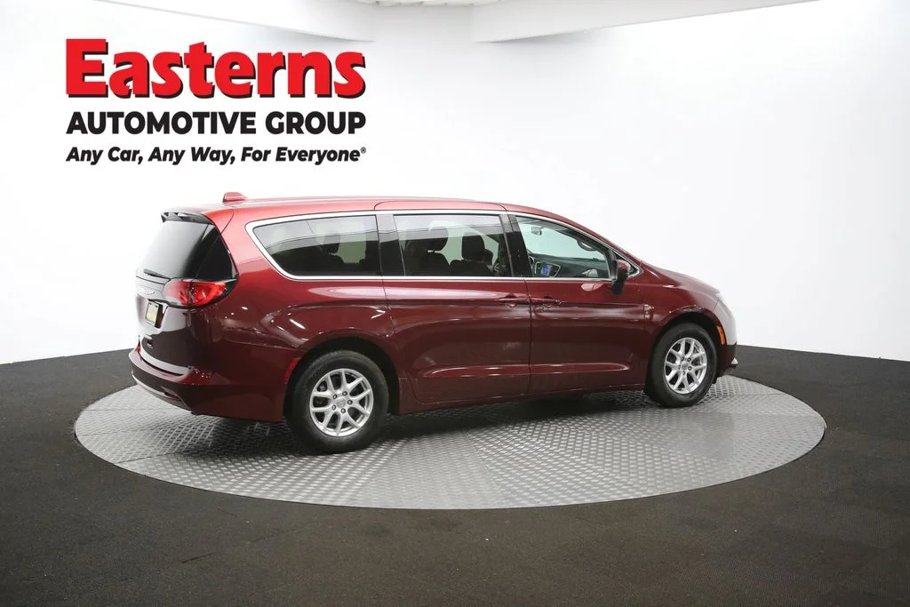 Used 2020 Red Chrysler LX image 42