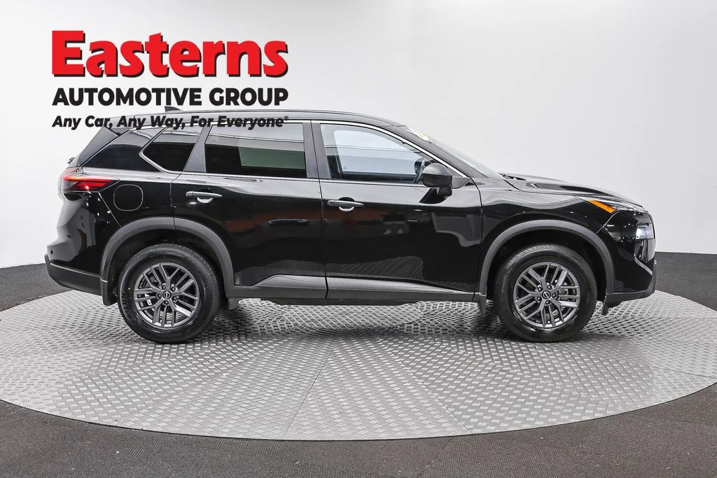 Used 2024 Black Nissan S image 4
