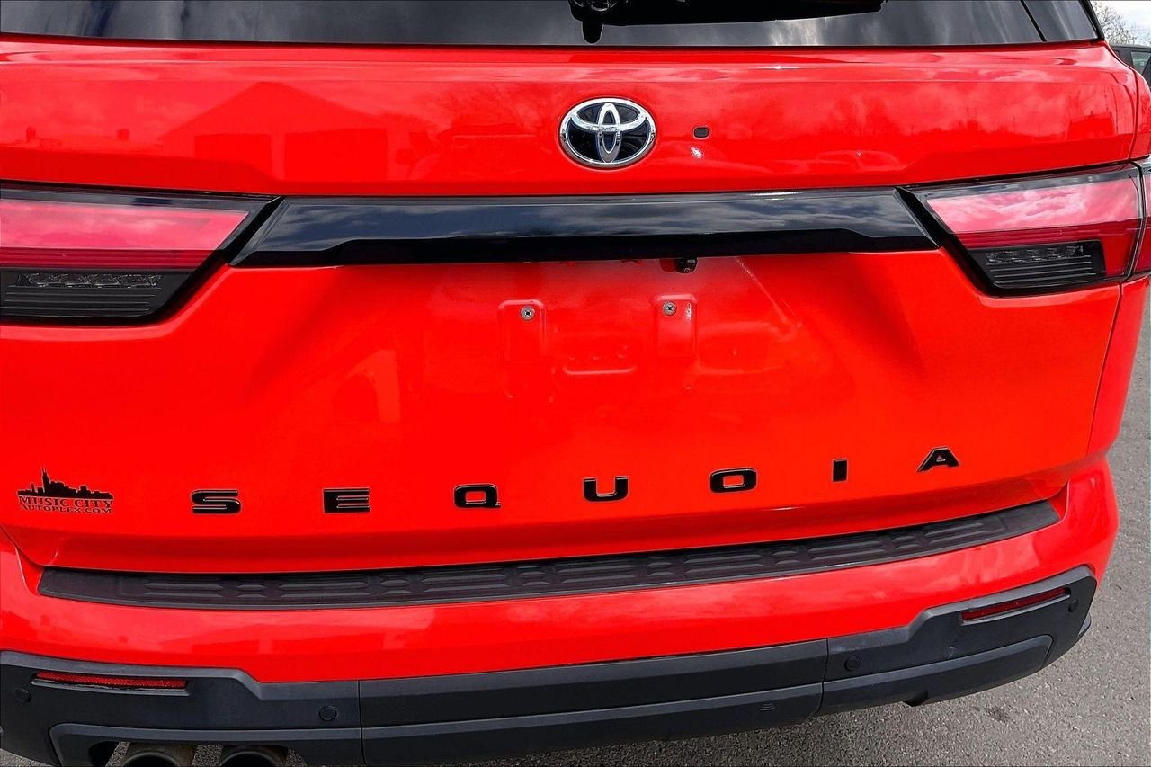2023 Toyota Sequoia TRD Pro - Photo 26
