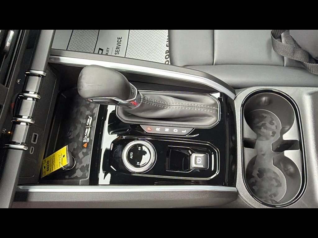 2026 Chevrolet Colorado LT - Photo 21