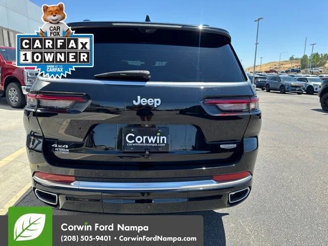 Used 2024 Black Jeep Summit image 5