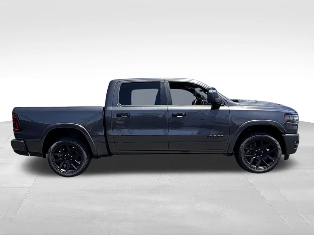 2025 RAM 1500 Laramie - Photo 6