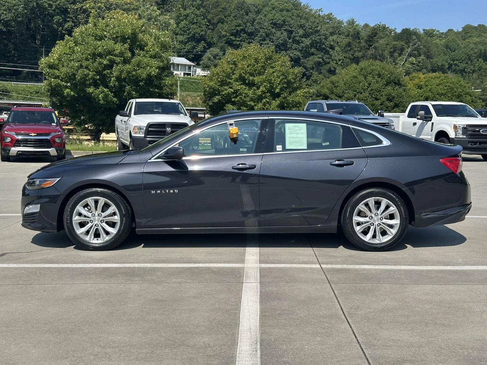 Used 2023 Dark Ash Metallic Chevrolet LT image 4