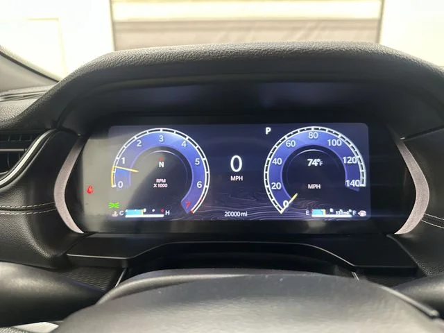 Used 2025 Red Jeep Altitude image 11