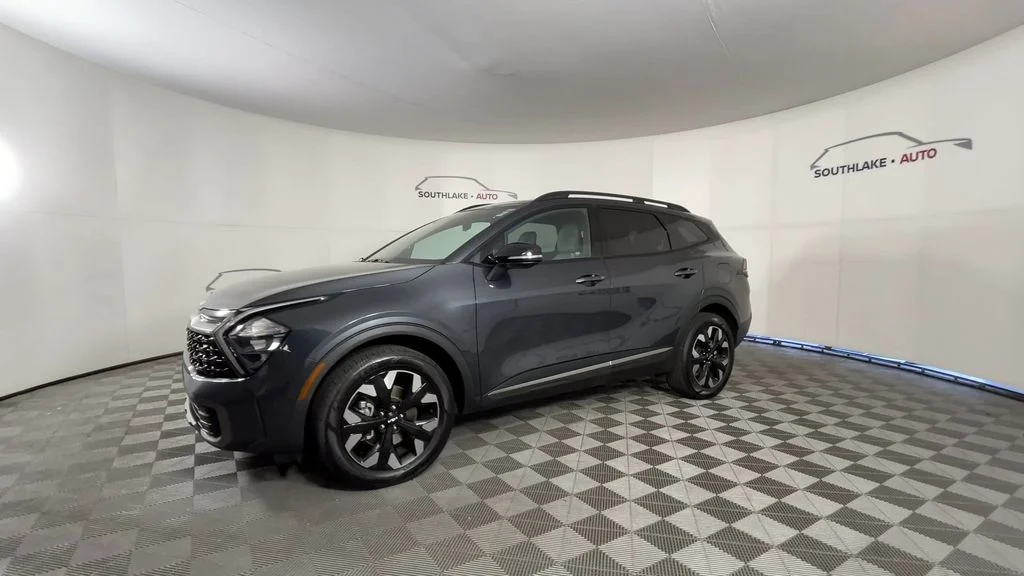 Used 2023 Gray Kia X-Line image 6