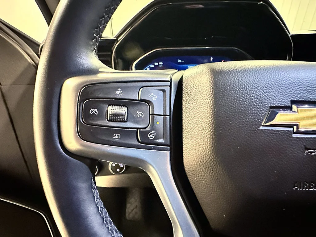 Used 2023 STERLING GRAY METALLIC Chevrolet LT image 36