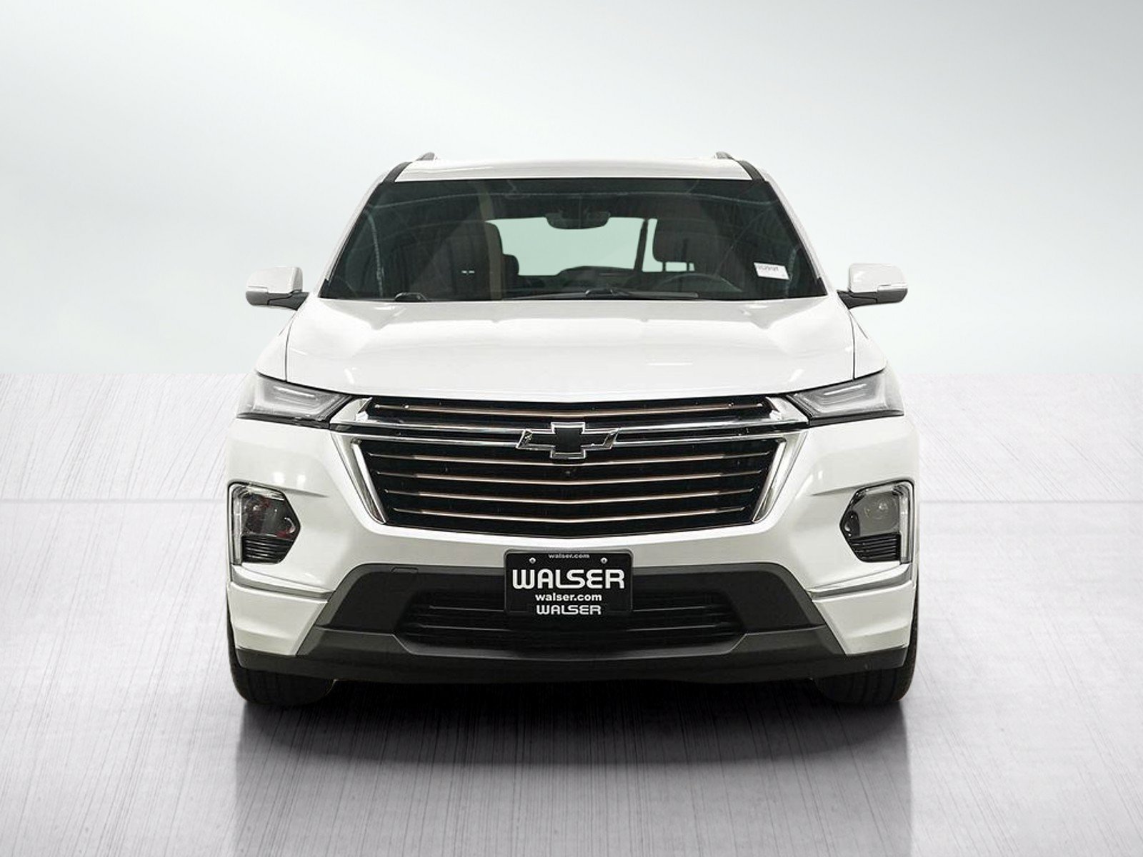 Used 2023 IRIDESCENT PEARL TRICOAT Chevrolet High Country image 8