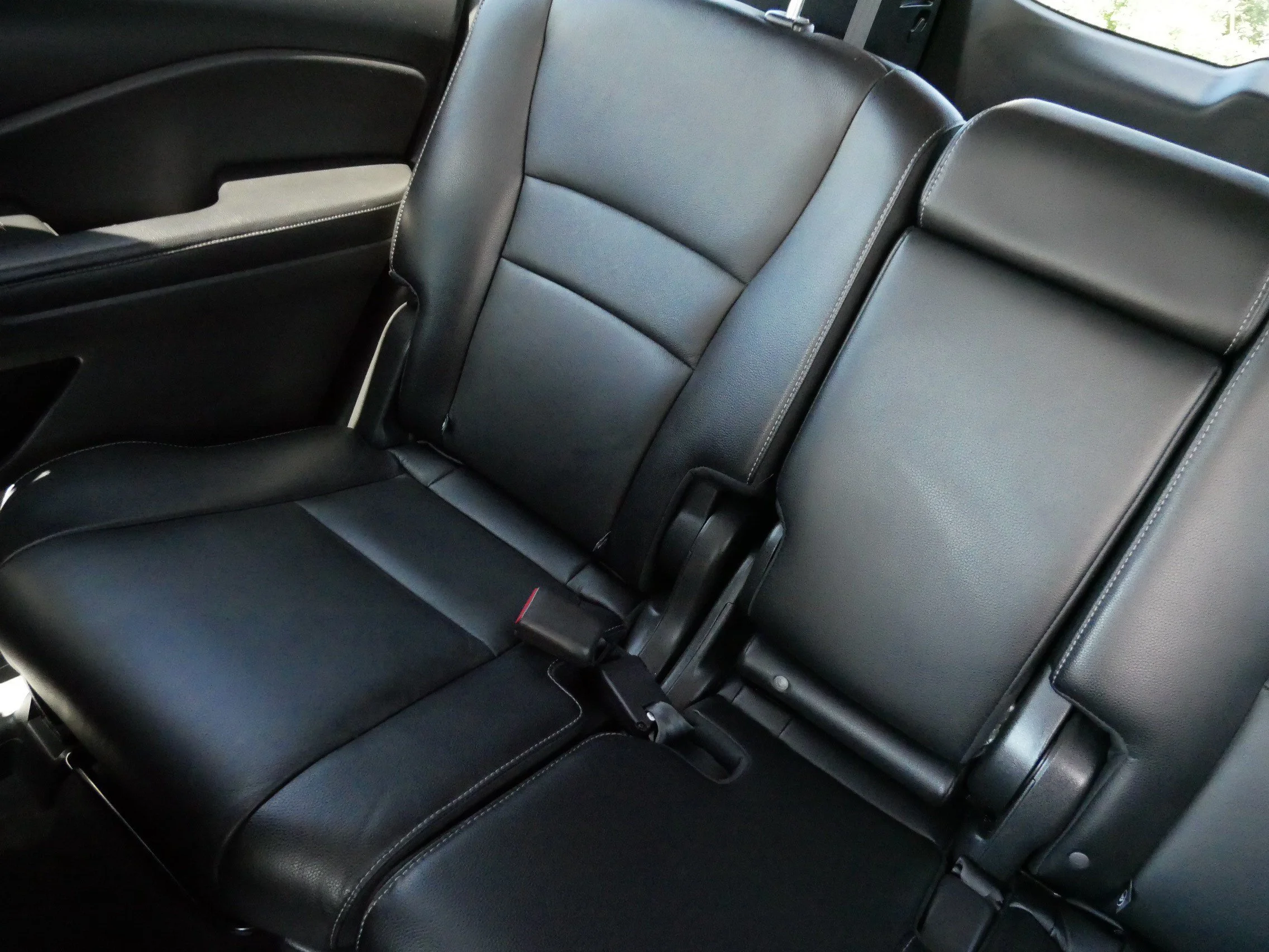 Certified Used 2018 Modern Steel Metallic Honda EX-L image 12