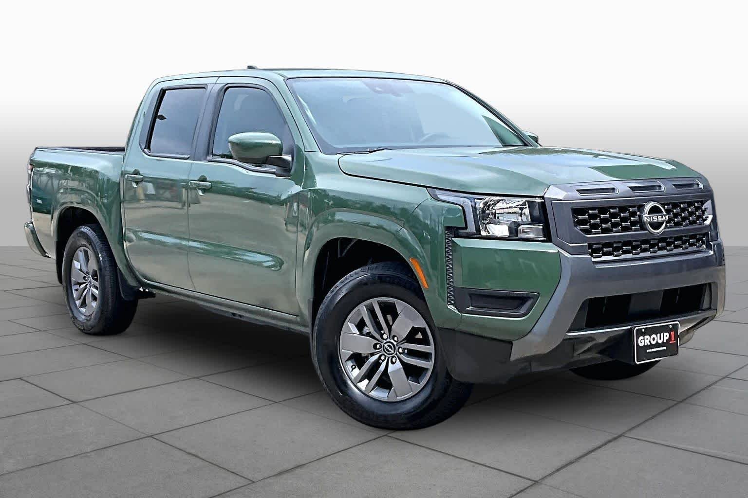 Certified Pre-Owned 2025 Nissan Frontier SV