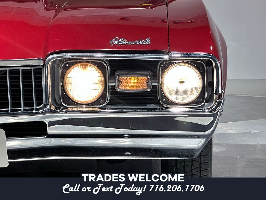 Used 1968 Red Oldsmobile Supreme image 25