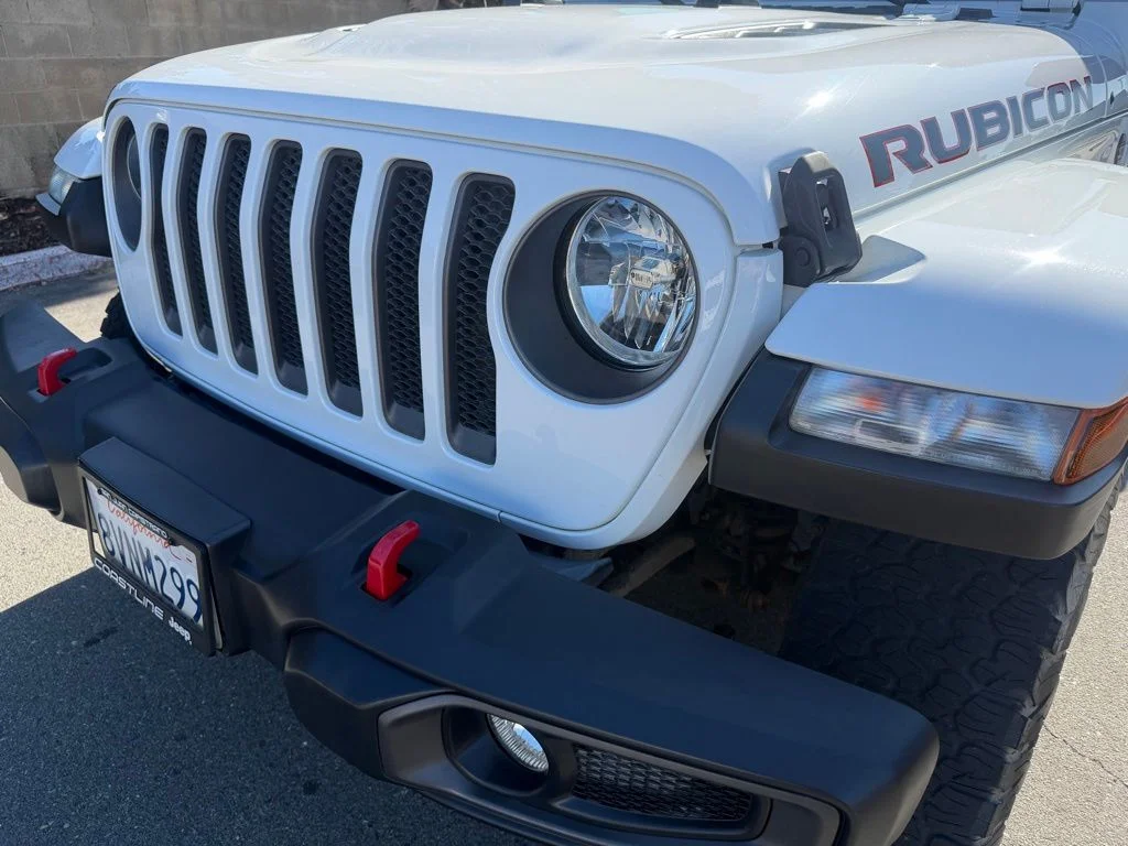 Used 2021 White Jeep Unlimited Rubicon image 4