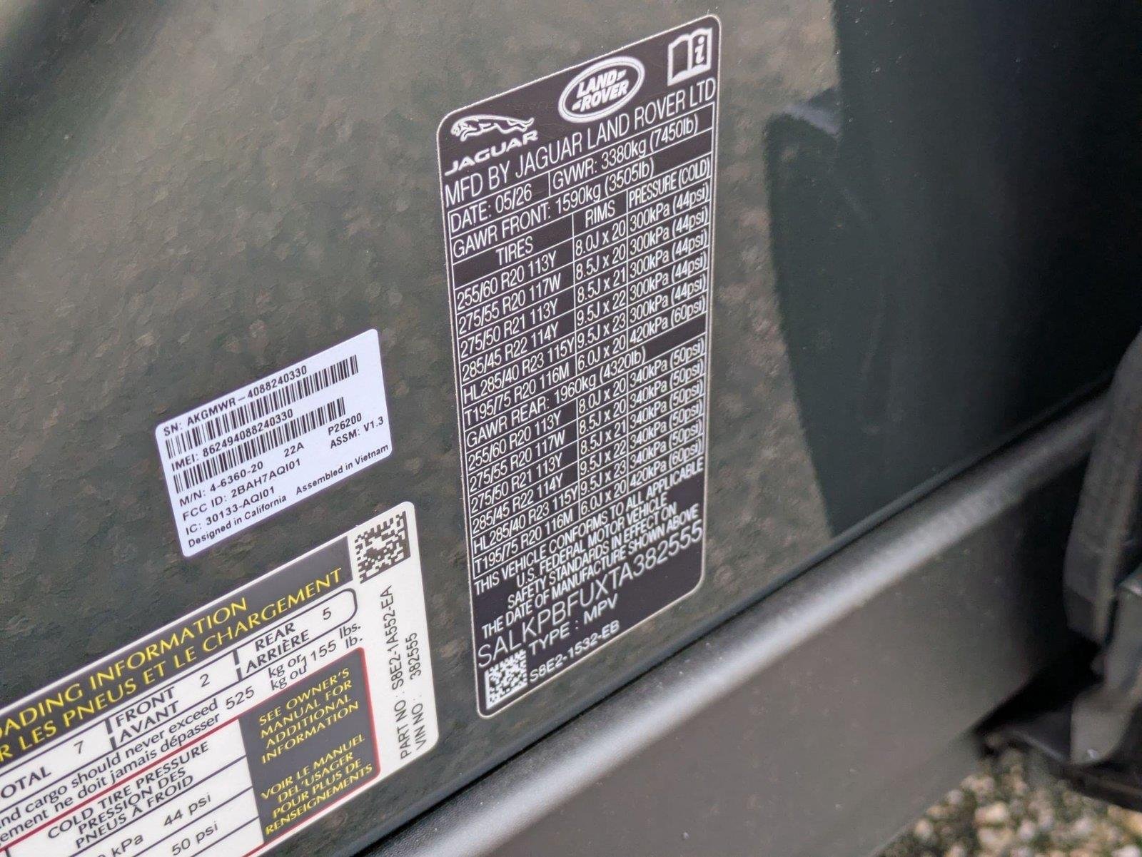 New 2026 Belgravia Green Land Rover SE image 38