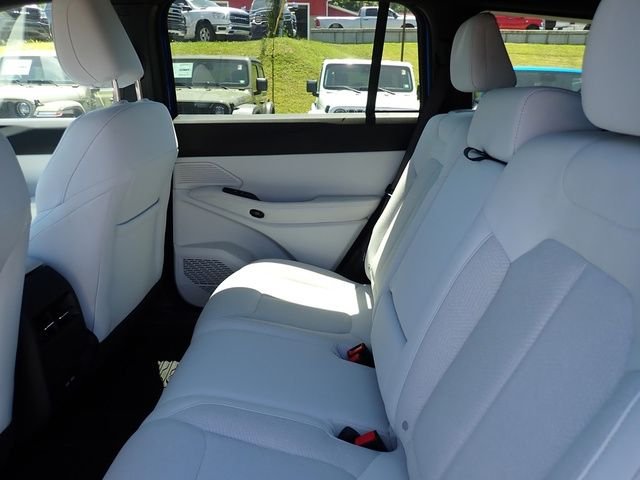 New 2026 Hydro Blue Pearl-Coat Exterior Paint Jeep Laredo image 13