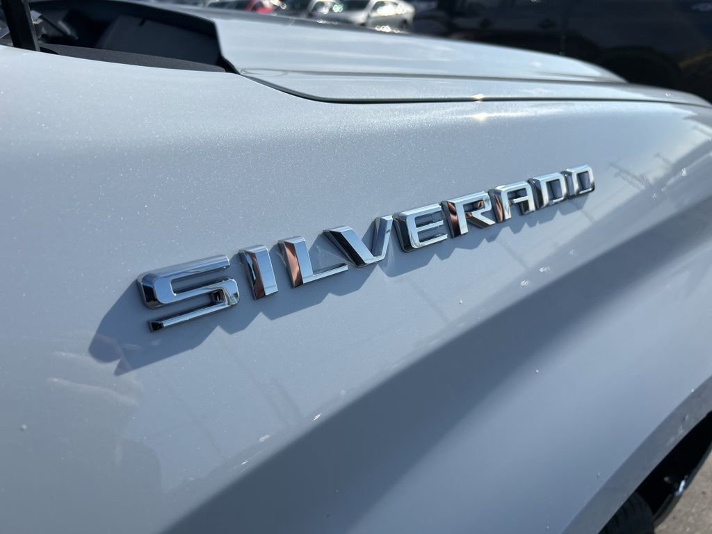 2026 Chevrolet Silverado 1500 LTZ - Photo 12